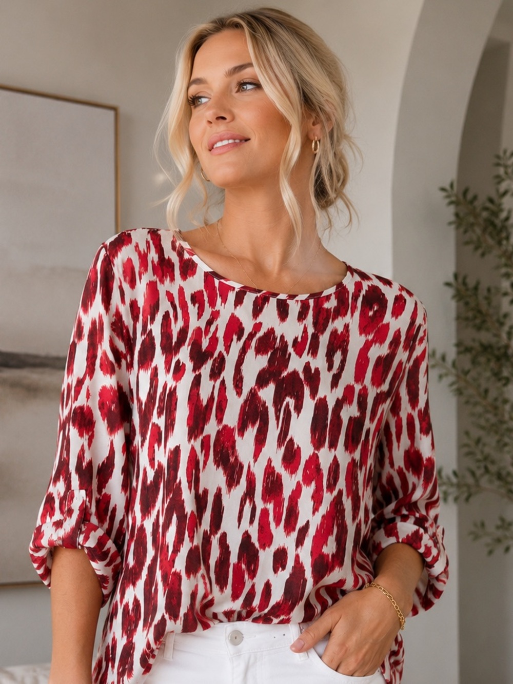 Chico’s Red Abstract Animal Print Pocket Blouse Roll Tab Sleeve Resort 3/XL EUC